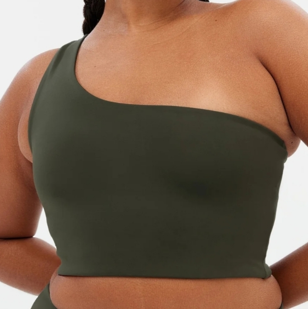 Girlfriend Collective Olive Green Terrace Bianca One Shoulder Sports Bra Sz S